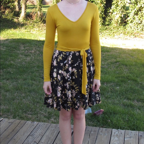 ModCloth A-Line Midi Dress - Picture 2 of 2